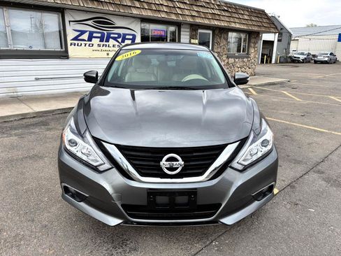 Used 2016 Nissan Altima 2.5 SL image 2