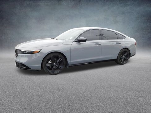 Used 2024 Honda Accord Sport image 7