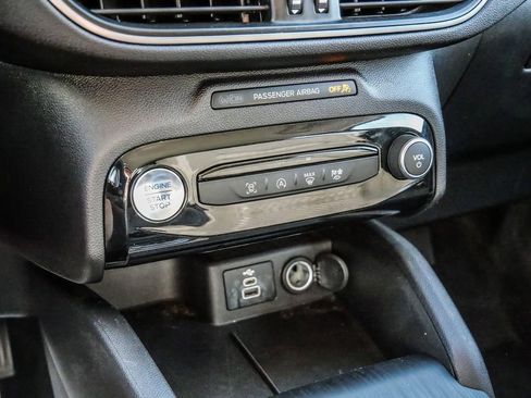 Used 2024 Ford Escape Active w/ Tech Pack #1 AWD/4WD image 30