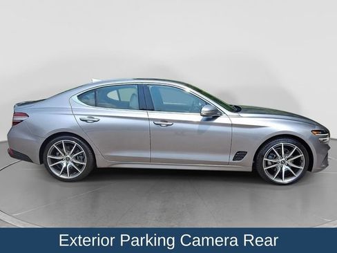 Used 2023 Genesis G70 2.0T RWD image 9