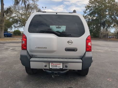 Used 2013 Nissan Xterra S w/ Value Package image 4