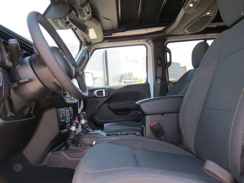 New 2025 Jeep Wrangler Sport S image 16