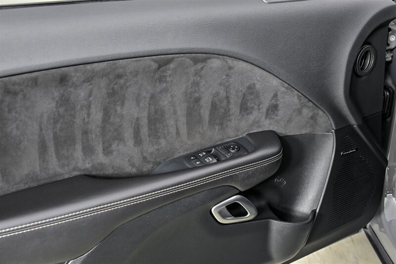 Used 2018 Dodge Challenger SRT Demon RWD image 13