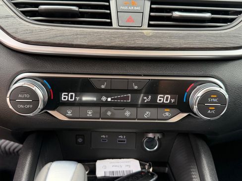 New 2026 Nissan Altima 2.5 SV image 14