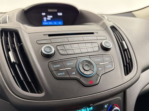 Used 2018 Ford Escape SE image 27