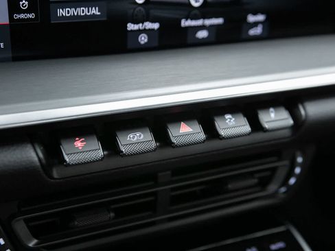 Certified 2020 Porsche 911 Carrera S RWD image 27
