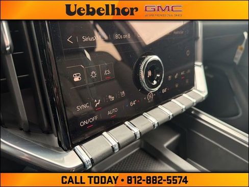 New 2026 GMC Acadia AT4 w/ Luxury Package AWD/4WD image 35