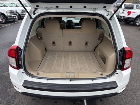 Used 2015 Jeep Compass Sport w/ Power Value Group image 20