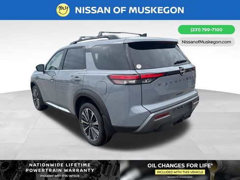New 2026 Nissan Pathfinder Platinum AWD/4WD image 5