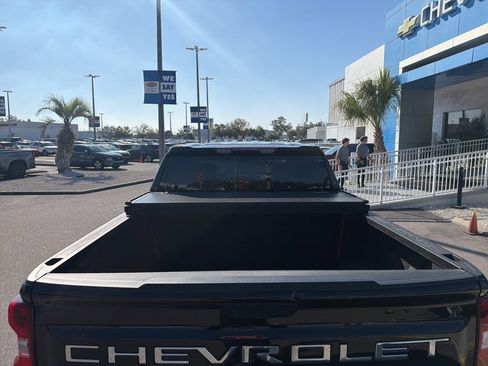 Used 2023 Chevrolet Silverado 1500 LT w/ Protection Package image 5