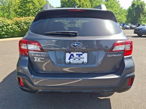 Used 2018 Subaru Outback 2.5i Premium AWD/4WD image 5