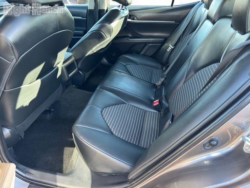 Used 2023 Toyota Camry SE image 14