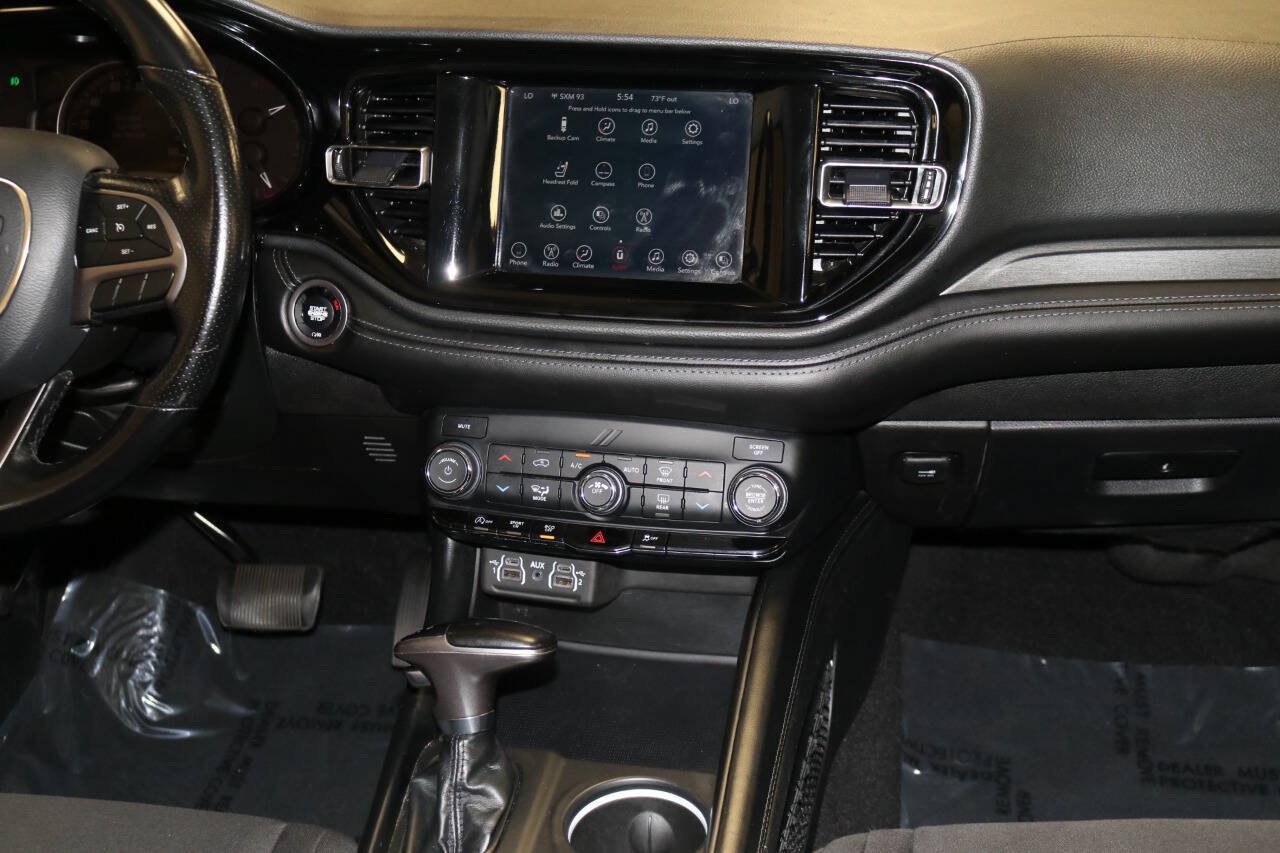 Used 2021 Dodge Durango SXT w/ 3rd Row Seating Group AWD/4WD image 25