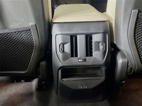 Used 2025 BMW X3 xDrive30i w/ Premium Package AWD/4WD image 19