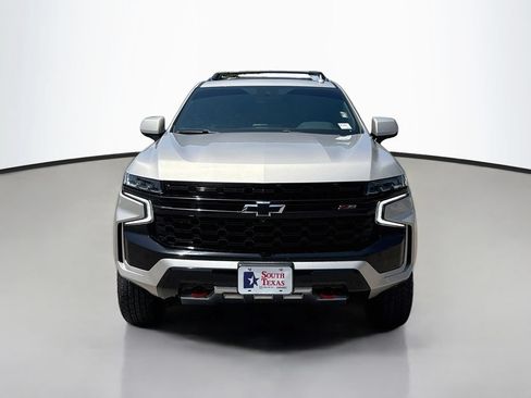 Used 2023 Chevrolet Tahoe Z71 w/ Luxury Package AWD/4WD image 2