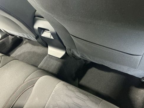 Used 2024 Subaru Impreza 2.0i Sport image 26