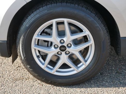 Certified 2023 Ford Edge SEL AWD/4WD image 11