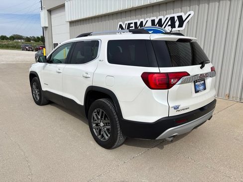 Used 2019 GMC Acadia SLT AWD/4WD image 6