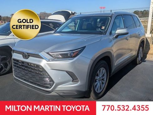 Certified 2025 Toyota Grand Highlander FWD image 3