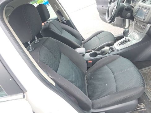 Used 2014 Nissan Sentra SR w/ SR Driver Package FWD image 24