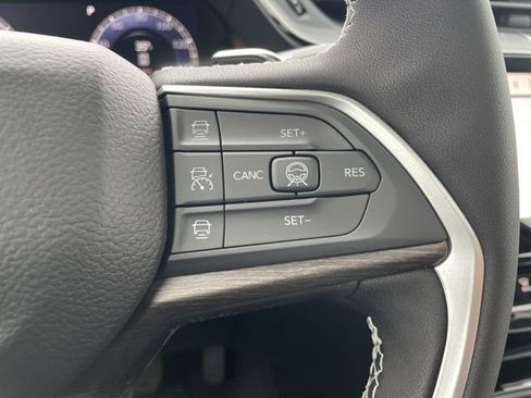 New 2026 Jeep Grand Cherokee L Limited image 23