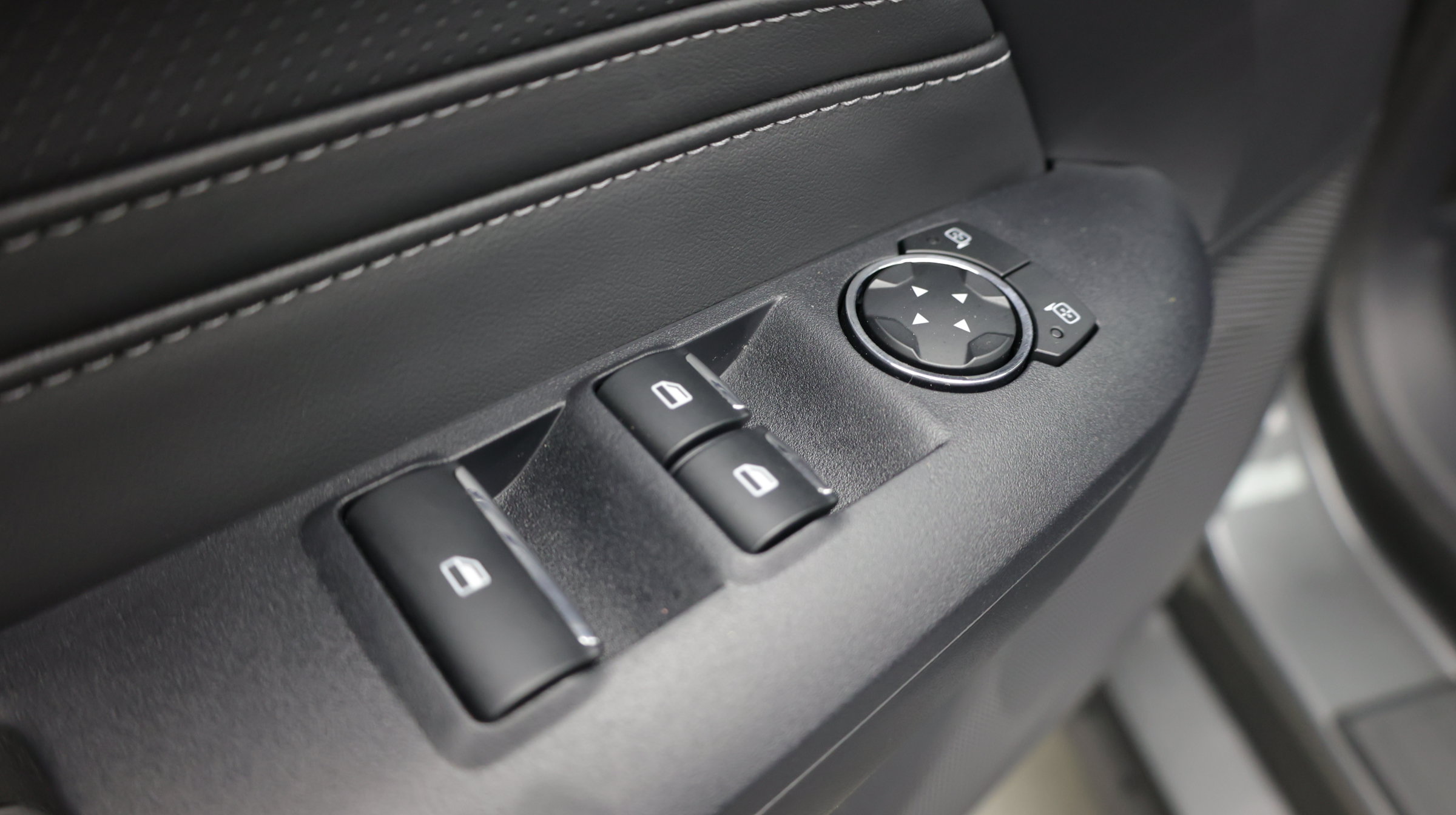 Used 2026 Ford Mustang Premium RWD image 13