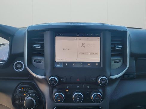 Used 2023 RAM 1500 Big Horn AWD/4WD image 18