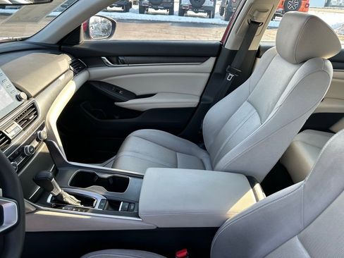 Used 2020 Honda Accord EX image 14