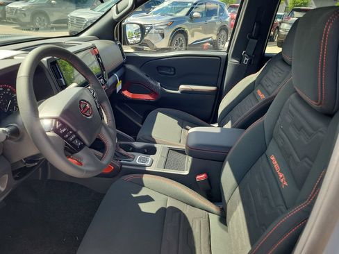 New 2026 Nissan Frontier PRO-4X w/ Pro-4x Convenience Package image 8