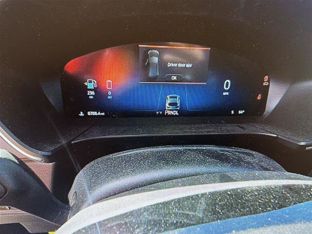 Certified 2023 Ford Escape SE w/ PHEV Premium Package FWD image 3