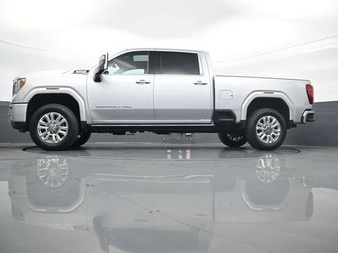 Used 2021 GMC Sierra 2500 Denali w/ Denali Ultimate Package AWD/4WD image 28
