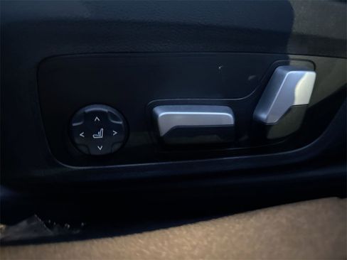 Used 2023 BMW i4 eDrive35 image 14