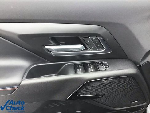 Used 2025 Chevrolet Silverado EV RST image 10