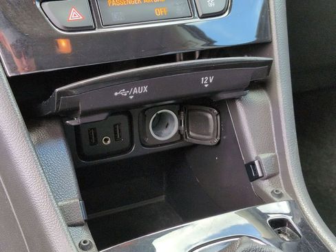 Used 2019 Buick Encore Preferred FWD image 32