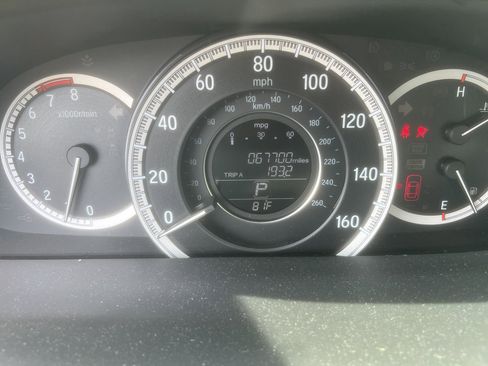 Used 2016 Honda Accord EX-L image 6