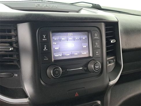 Used 2021 RAM 2500 Big Horn image 28