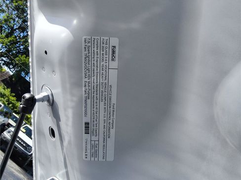 New 2026 Ford F350 XL w/ XL Chrome Package RWD image 29