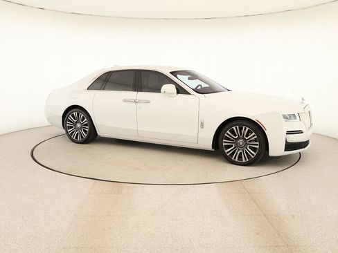 Used 2022 Rolls-Royce Ghost AWD/4WD image 9
