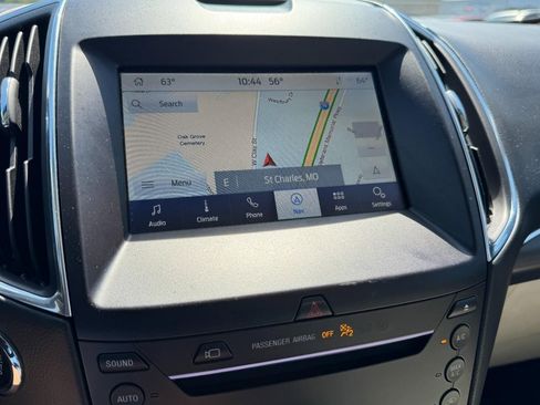 Used 2019 Ford Edge Titanium w/ Equipment Group 301A AWD/4WD image 21