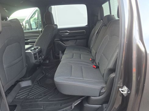 Used 2019 RAM 1500 Big Horn RWD image 10