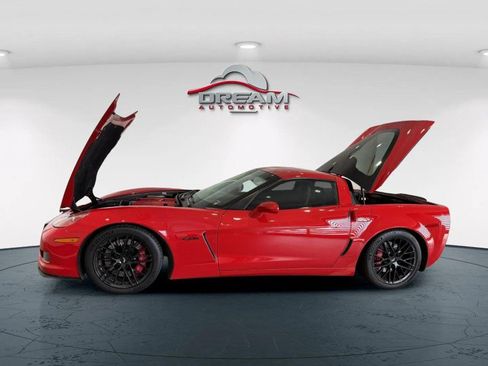 Used 2007 Chevrolet Corvette Z06 w/ Preferred Equipment Group RWD image 20