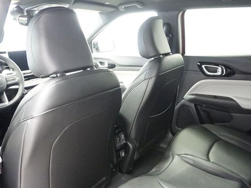 New 2026 Jeep Compass Limited image 28