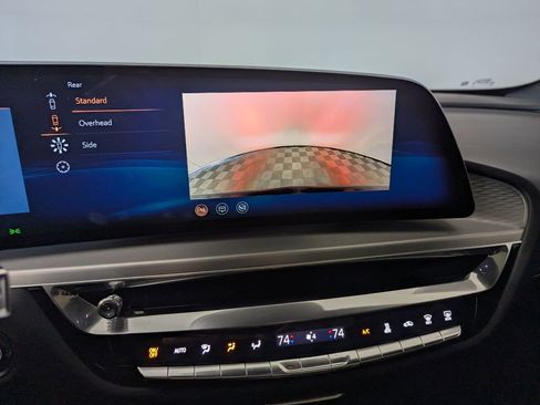 Used 2024 Cadillac Lyriq Sport image 81