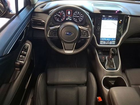 Certified 2025 Subaru Outback Limited AWD/4WD image 10