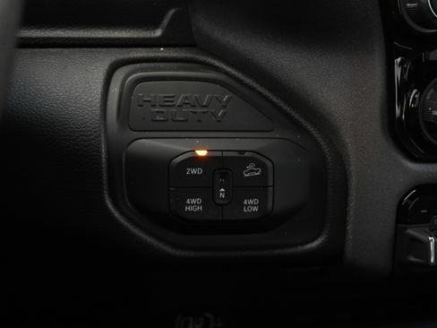 Used 2026 RAM 2500 Tradesman AWD/4WD image 27