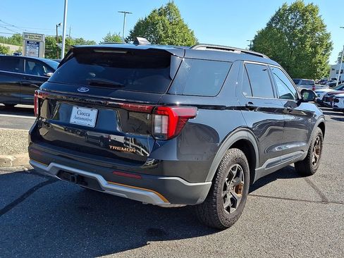 Used 2026 Ford Explorer Tremor AWD/4WD image 9