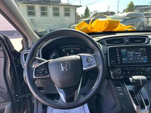 Used 2017 Honda CR-V Touring image 24