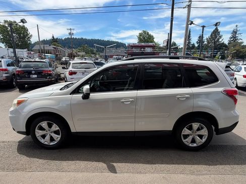 Used 2015 Subaru Forester 2.5i Limited w/ Popular Package #2 AWD/4WD image 7