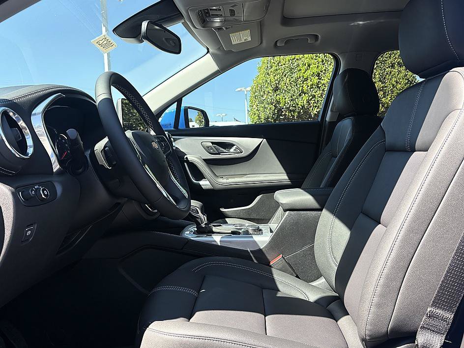 New 2026 Chevrolet Blazer LT AWD/4WD image 8