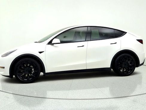 Used 2021 Tesla Model Y Long Range AWD/4WD image 8